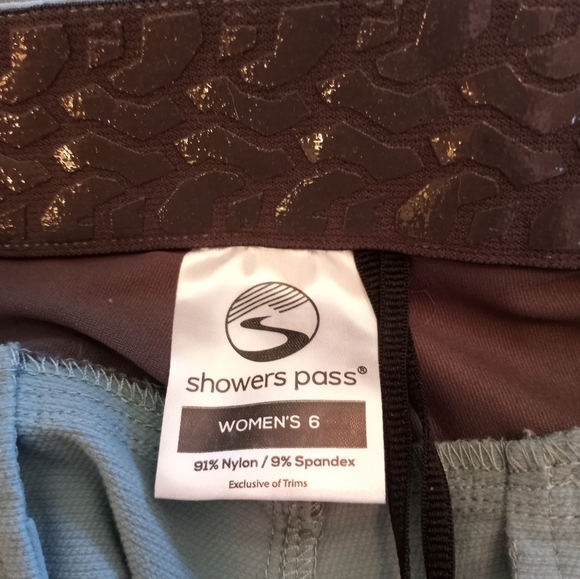 Showers Pass Mountain Bike Gravel Shorts w Grippy & Adjustable Inner Waist Band - Picture 6 of 8